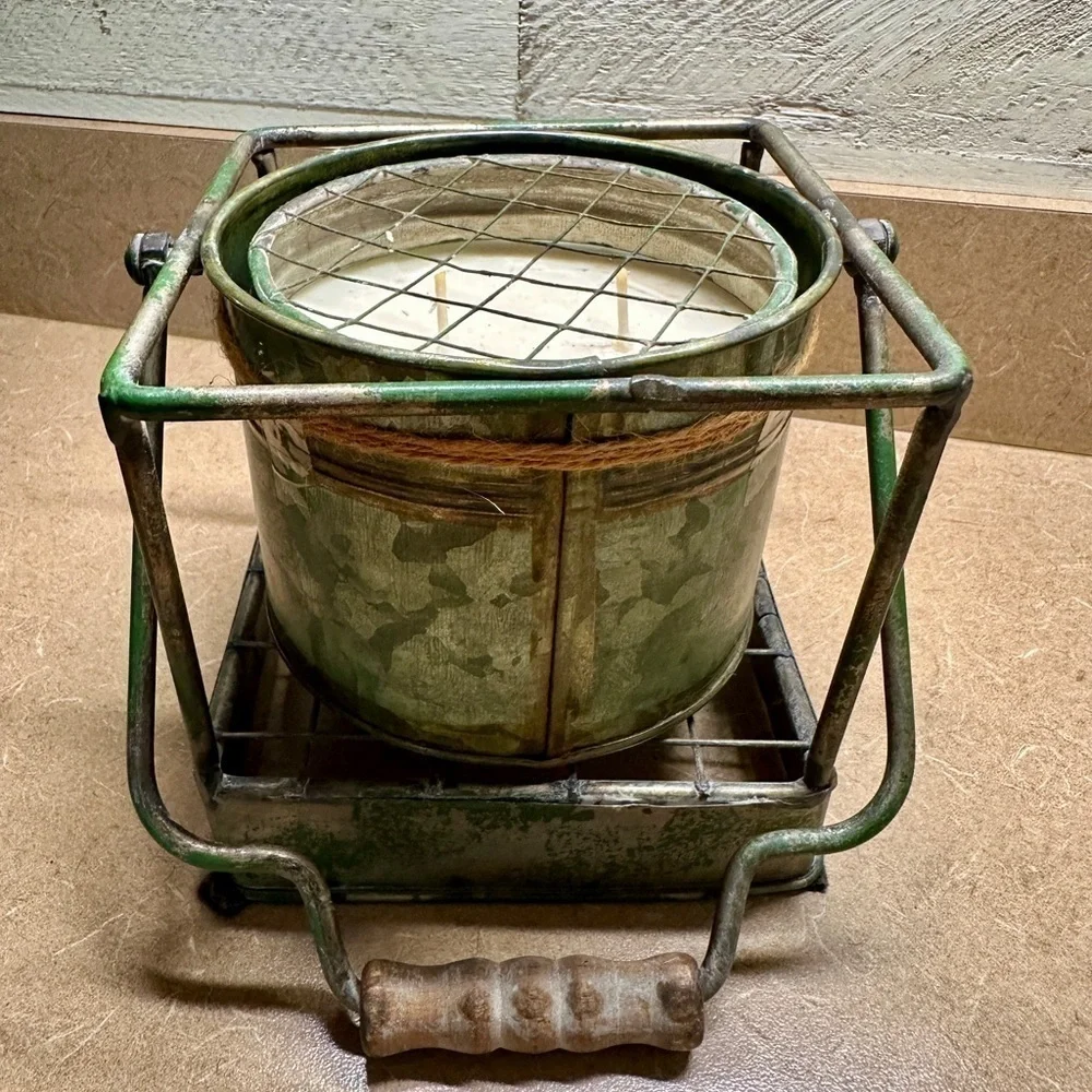 FARMHOUSE CANDLE HOLDER. GALVANIZED METAL WITH MOVABLE WOOD HANDLE. - Picture 9 of 9